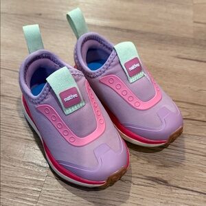 Native Kids Sneakers in Pink and Lavender